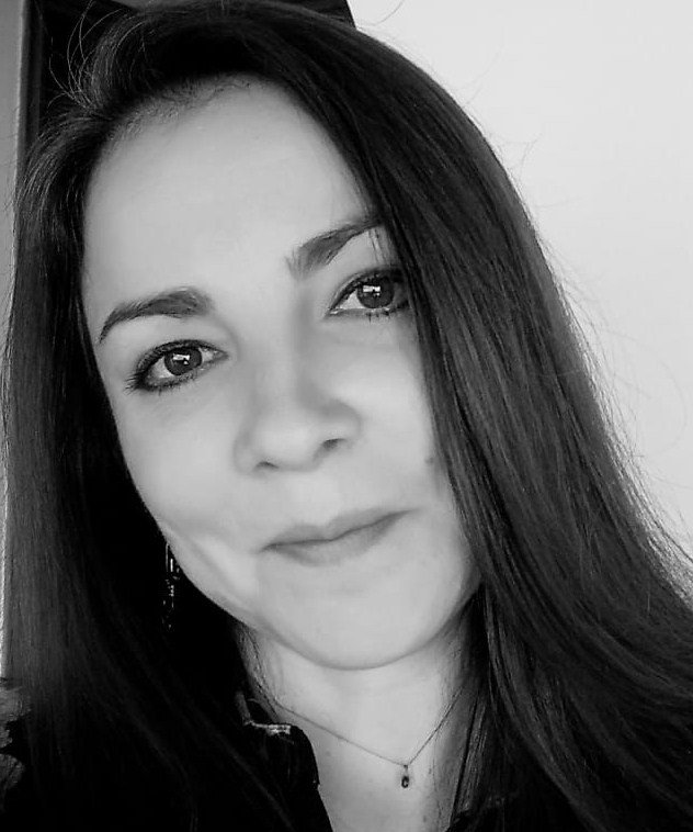 ADRIANA KRAMARSKI SALAZAR